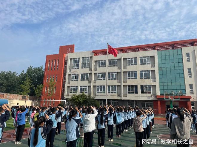 天博体育app官方最新下载爱护环境 低碳环保——师家河小学爱护环境主题活动(图1)